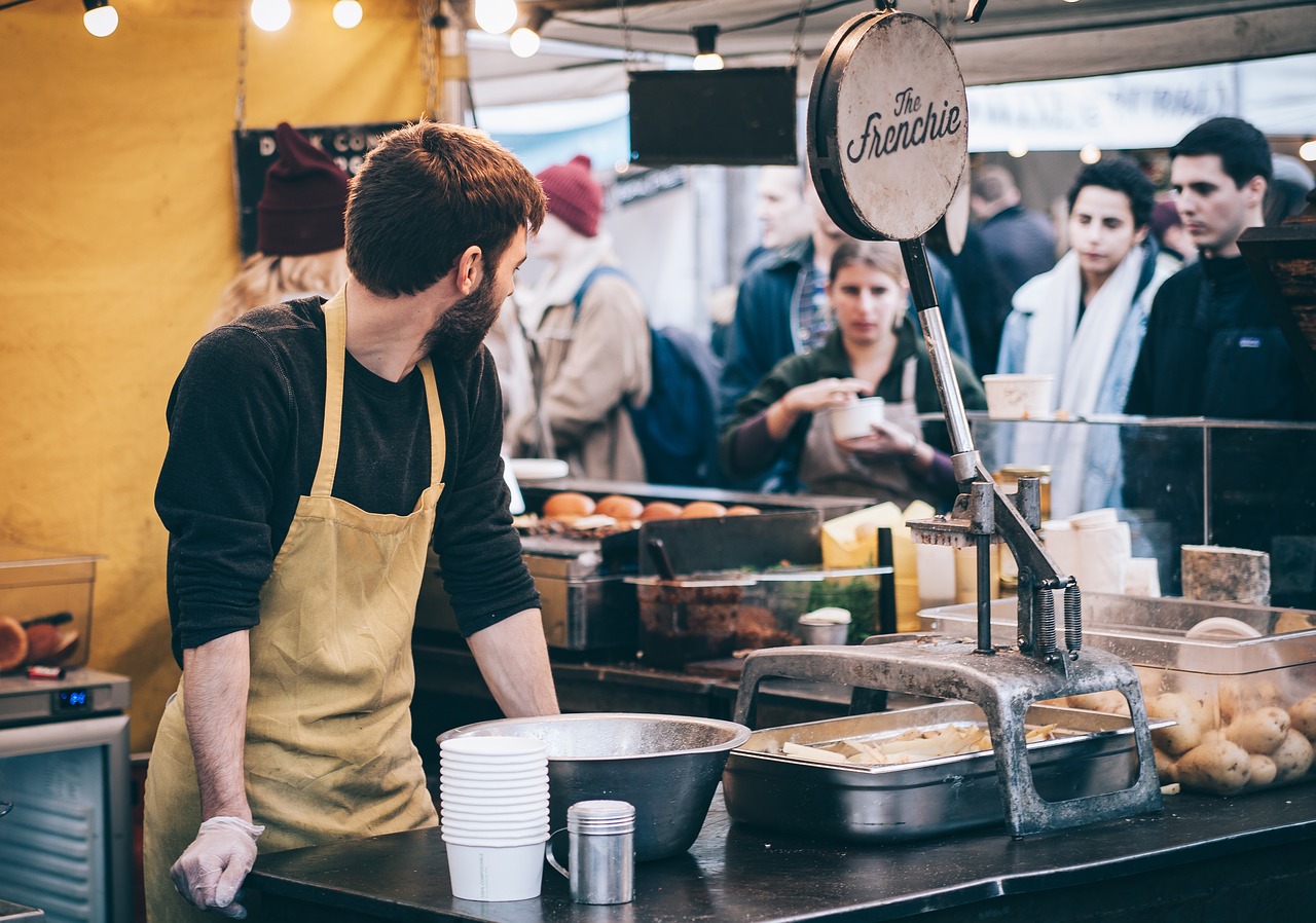 Faîtes de votre expérience en restauration rapide, une expérience enrichissante !